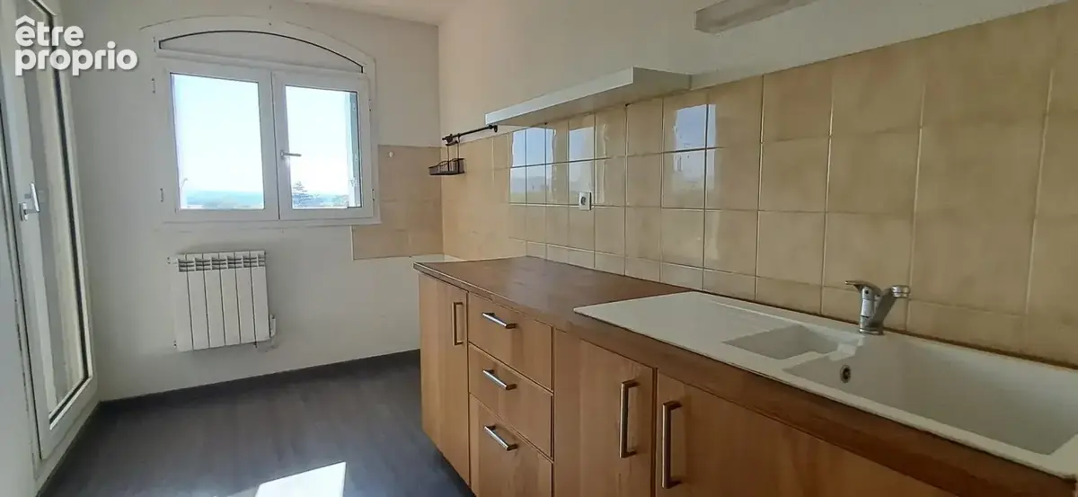 Appartement de T2 vendu loué avec balcon dans résidence avec ascenseur - photo 6