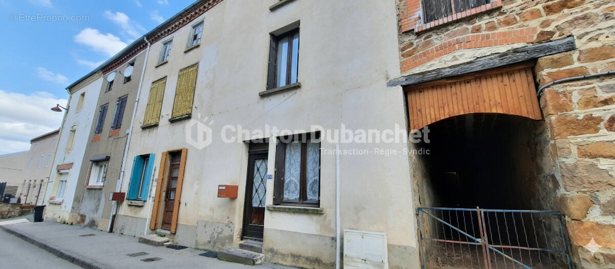 Maison à BUSSIERES
