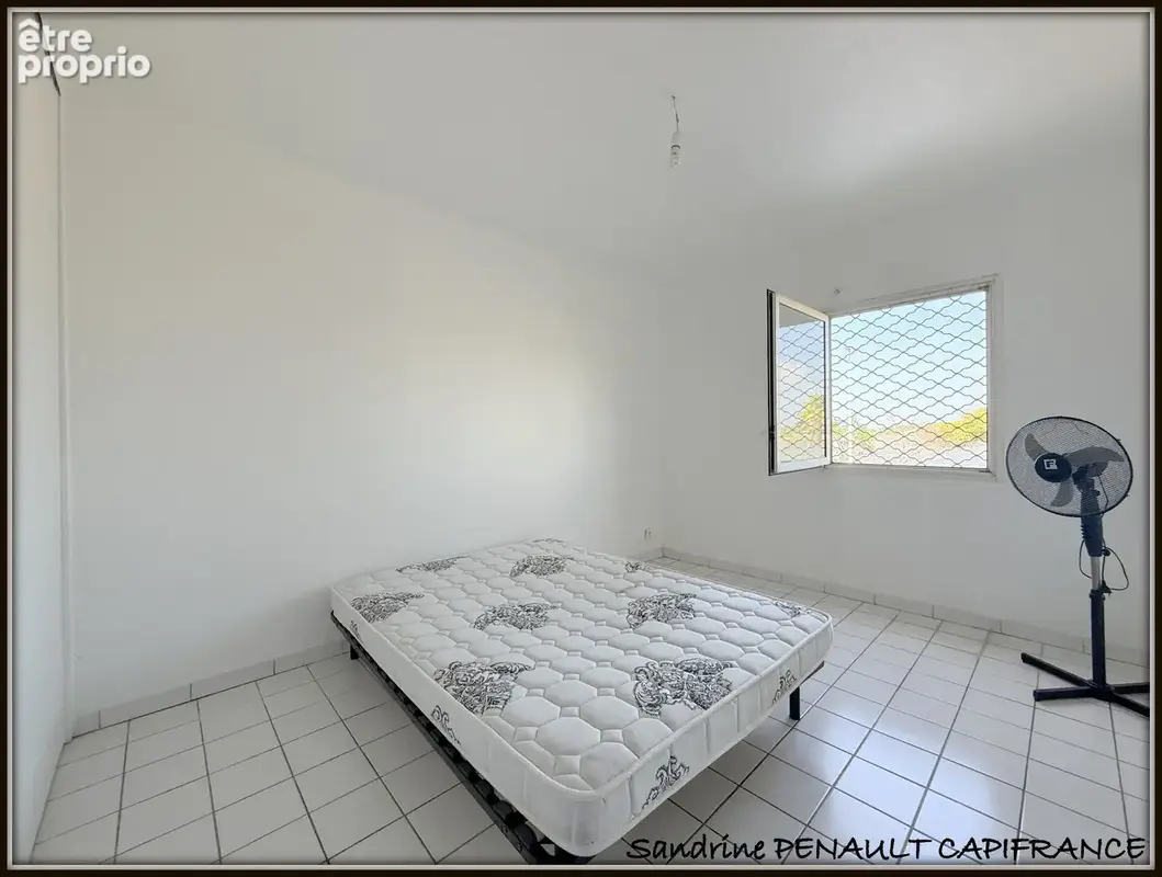 A vendre a kourou (guyane francaise) un bel appartement t4 de 77 m² en residence - au prix de 170 000 € - photo 6