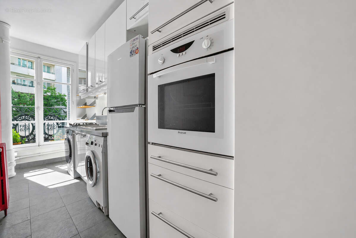 Appartement à PARIS-15E