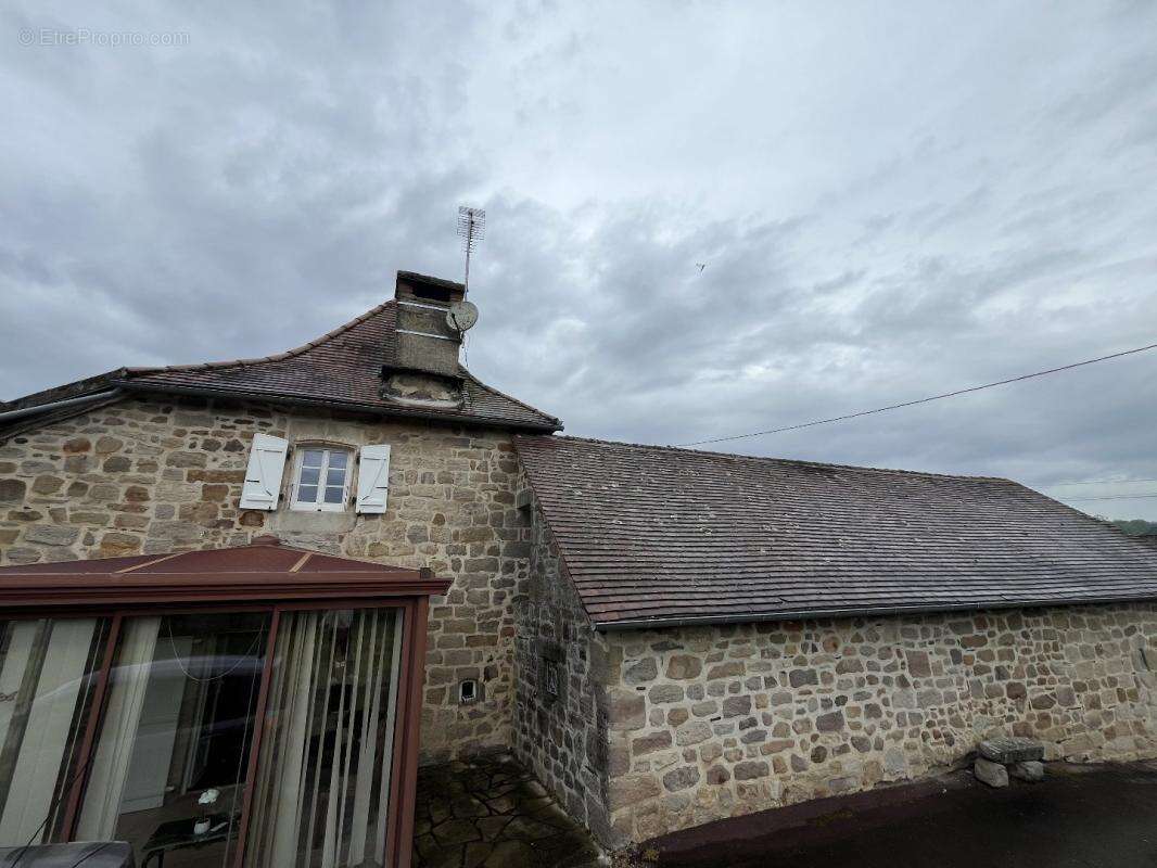 Maison à CUREMONTE