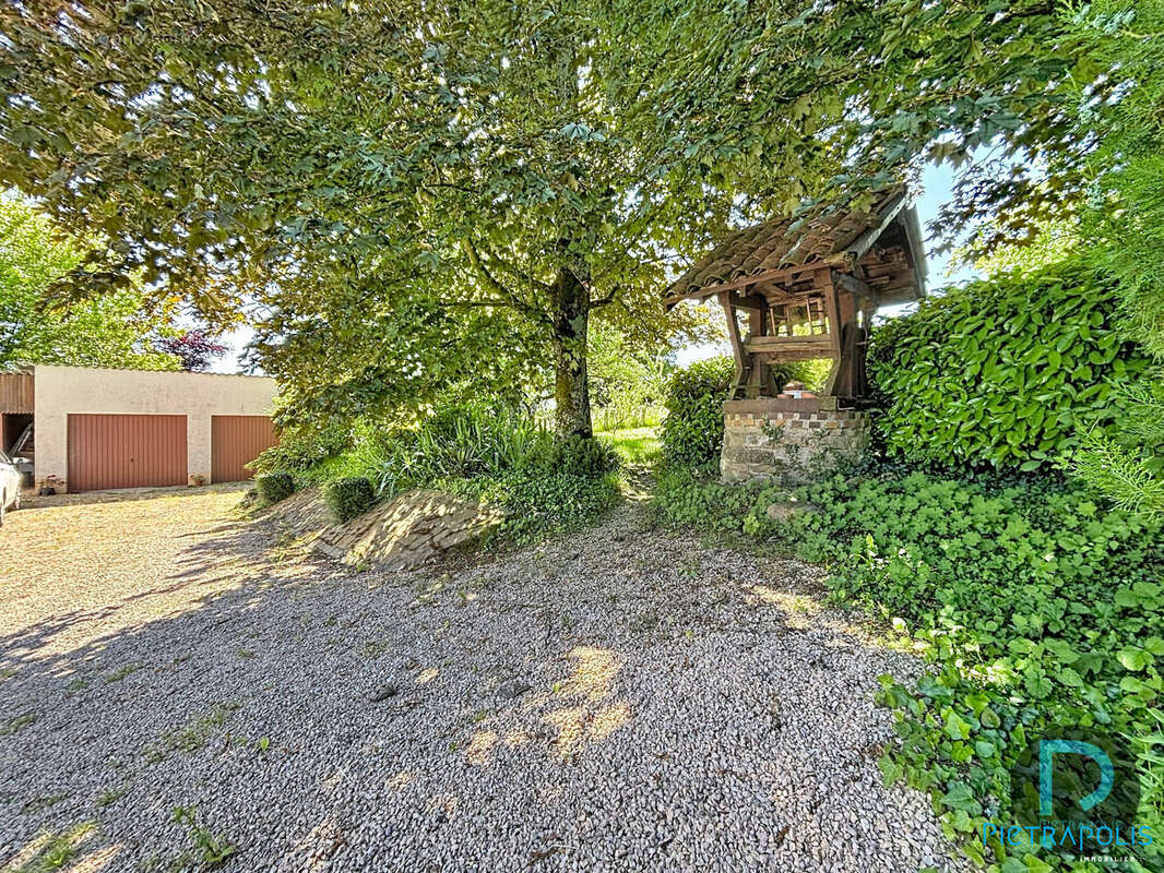Maison à VONNAS