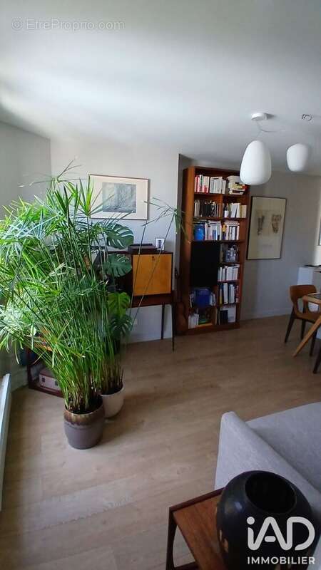 Photo 3 - Appartement à PARIS-16E