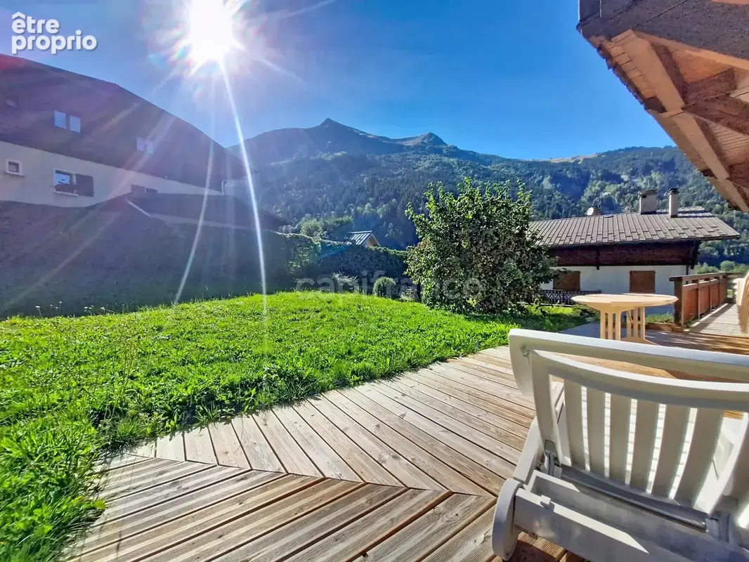 Chalet à vendre 5 pièces LES CONTAMINES MONTJOIE (74) - photo 2