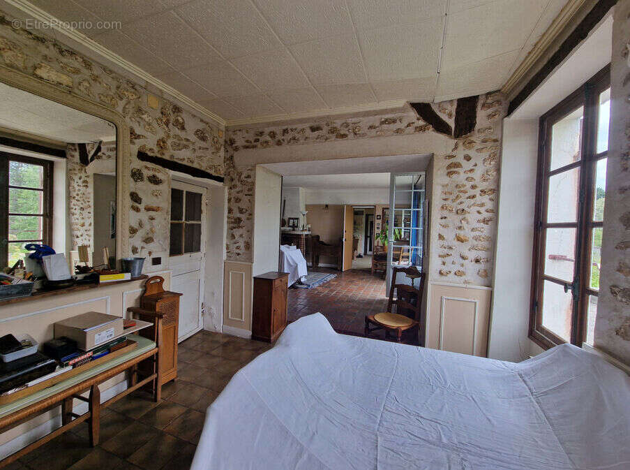 Ensemble immobilier de caractère sur un parc arboré de 5 000 m² constructibles - photo 8