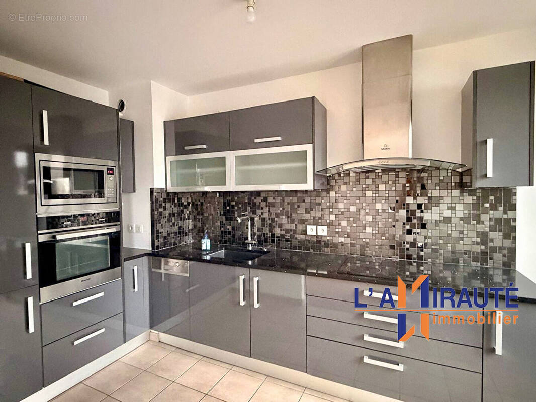 Appartement à MAISONS-LAFFITTE