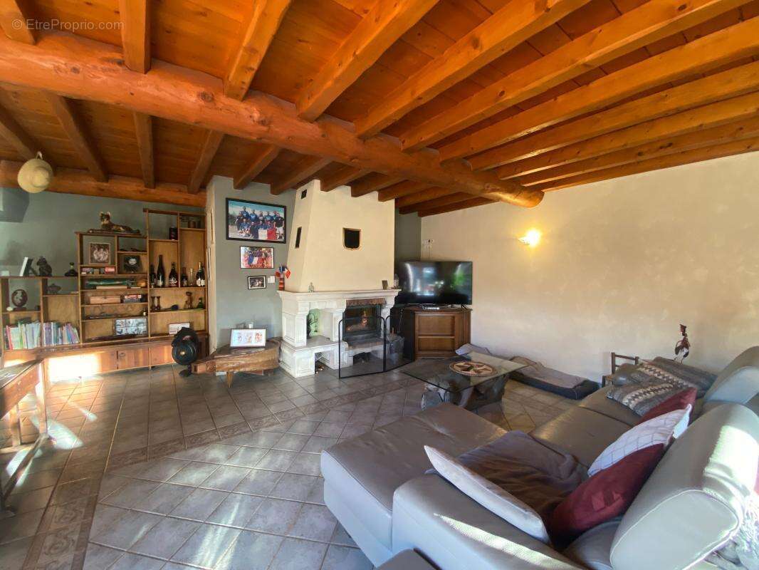 Maison à CREMIEU