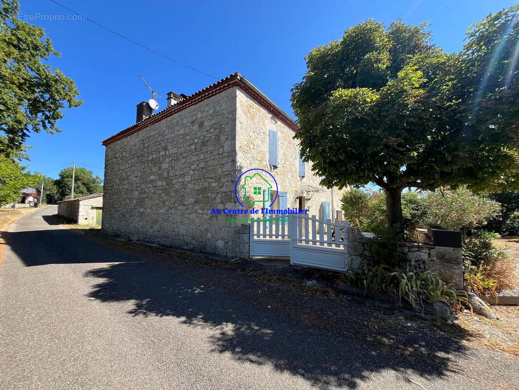 Maison 165 m² à Pont-Du-Casse  - photo 2