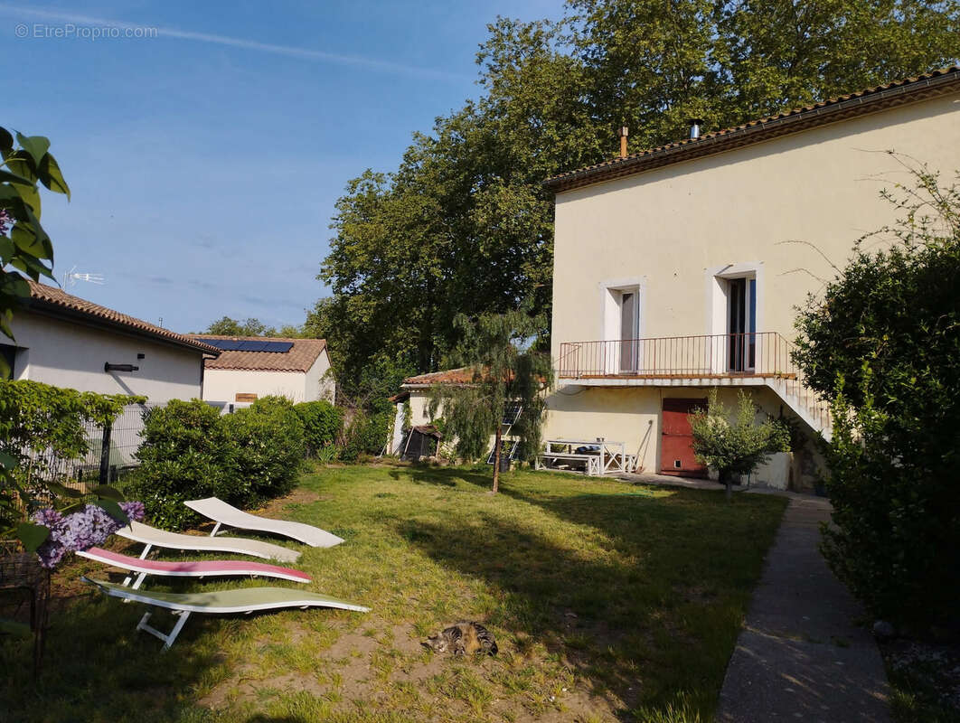 Maison à MONTAGNAC