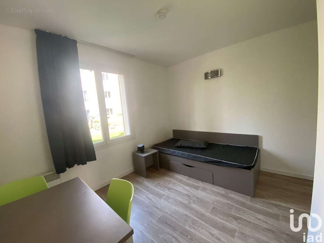Photo 2 - Appartement à MAGNY-LE-HONGRE