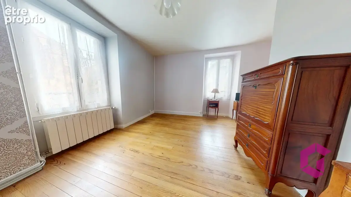 Saint Germain Lembron, Maison 120m2 hab. avec 5 chambres - photo 5