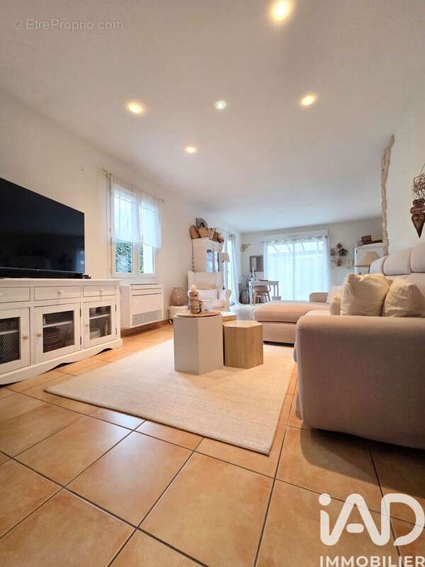 Photo 4 - Maison à PIA