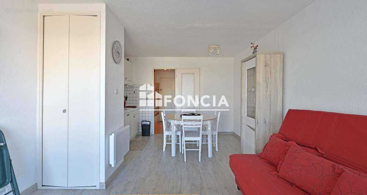 PLAGE SUD Studio double cabine Vue bateaux TBE proche plage et commerces - photo 5
