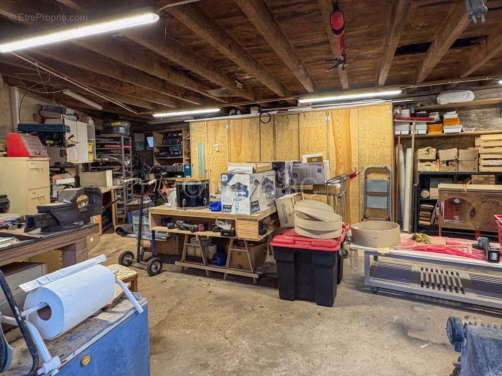 Maison à CHEF-BOUTONNE