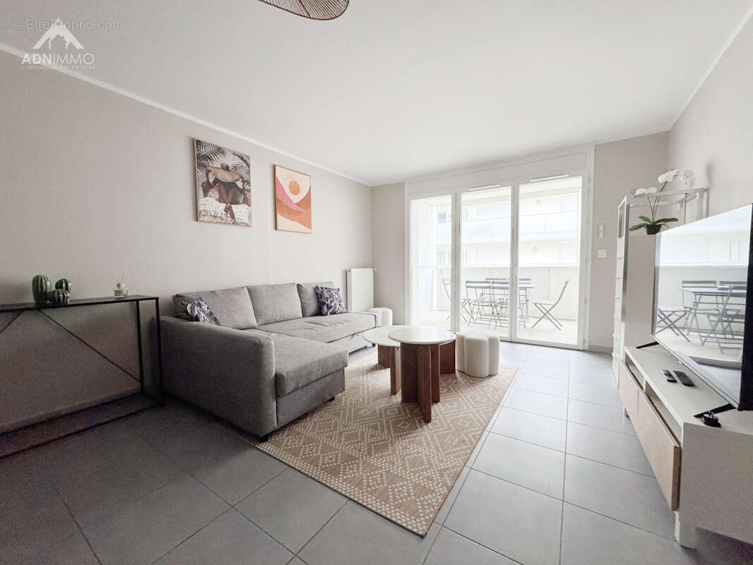 Appartement à SAINT-GENIS-POUILLY