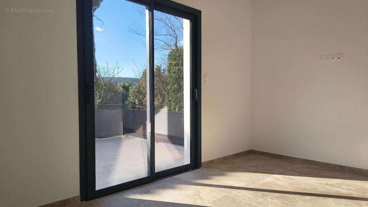 Maison à VALLON-PONT-D'ARC