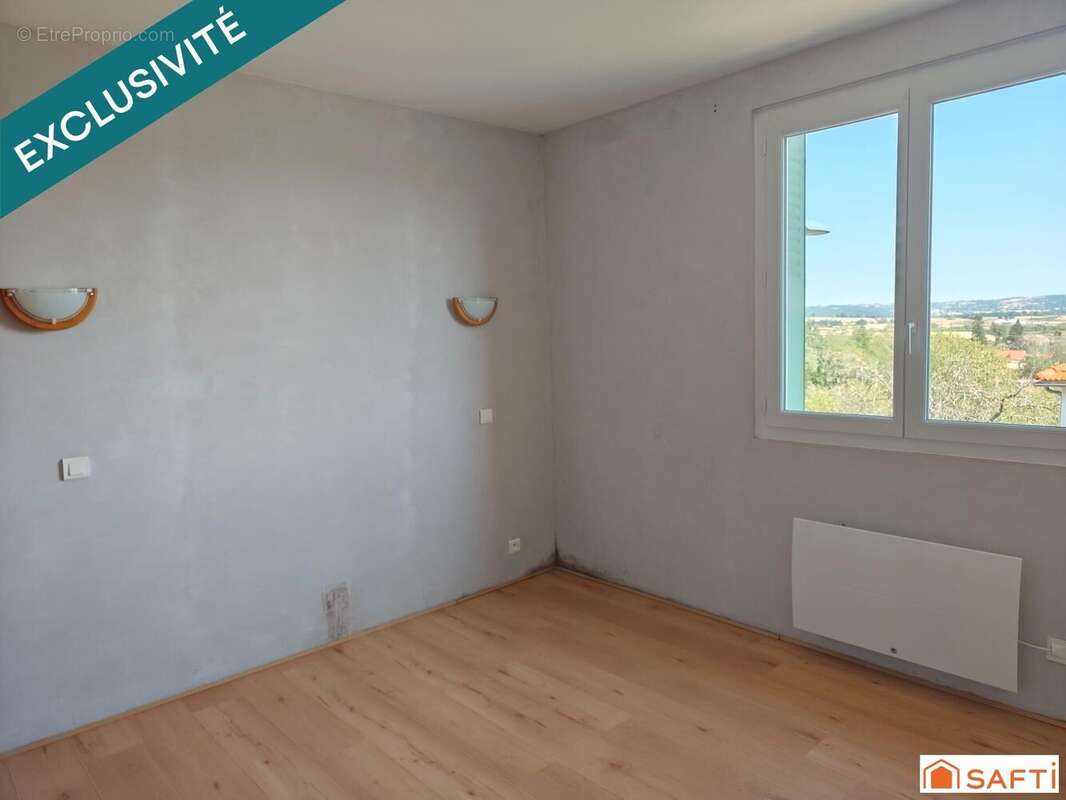 Maison 64 m² à Combronde  - photo 8