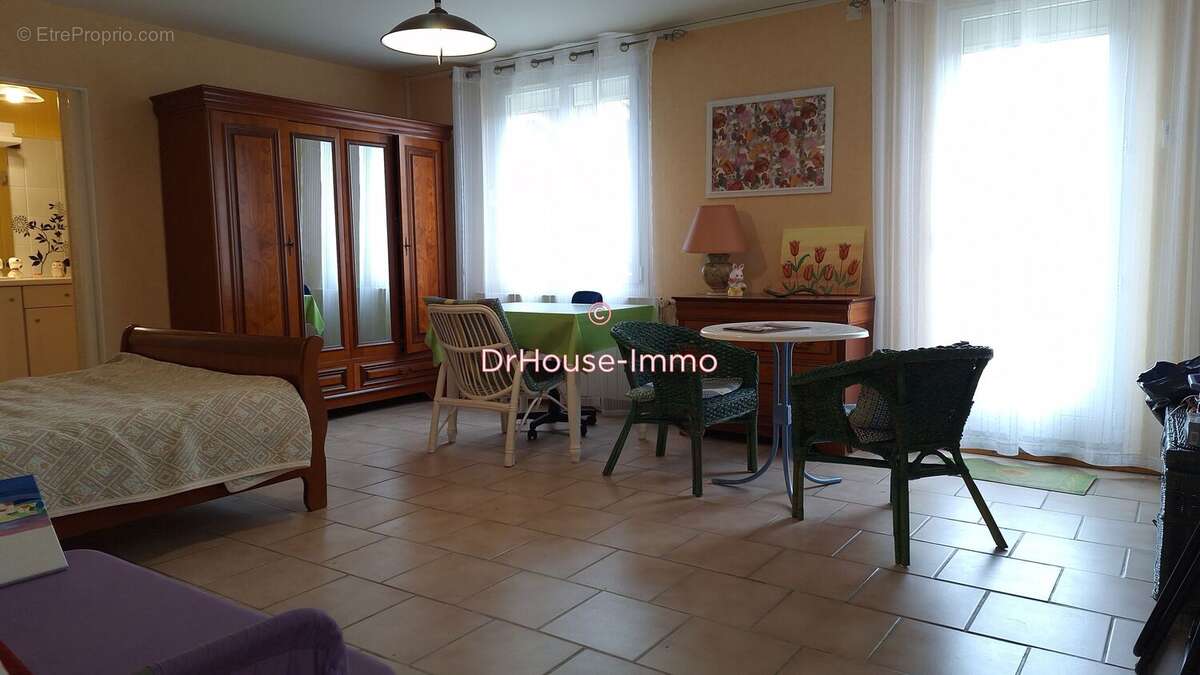 Maison à BOURG-DE-PEAGE