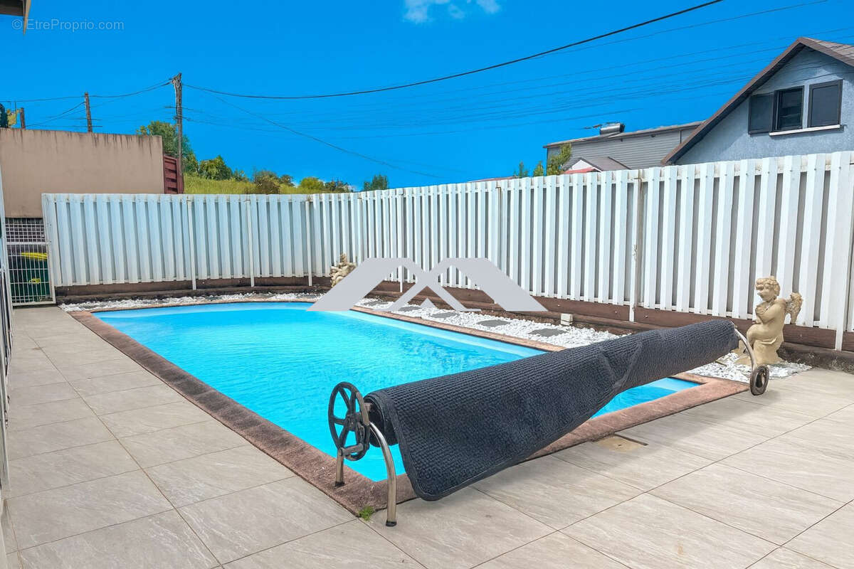 Maison à SAINT-PIERRE