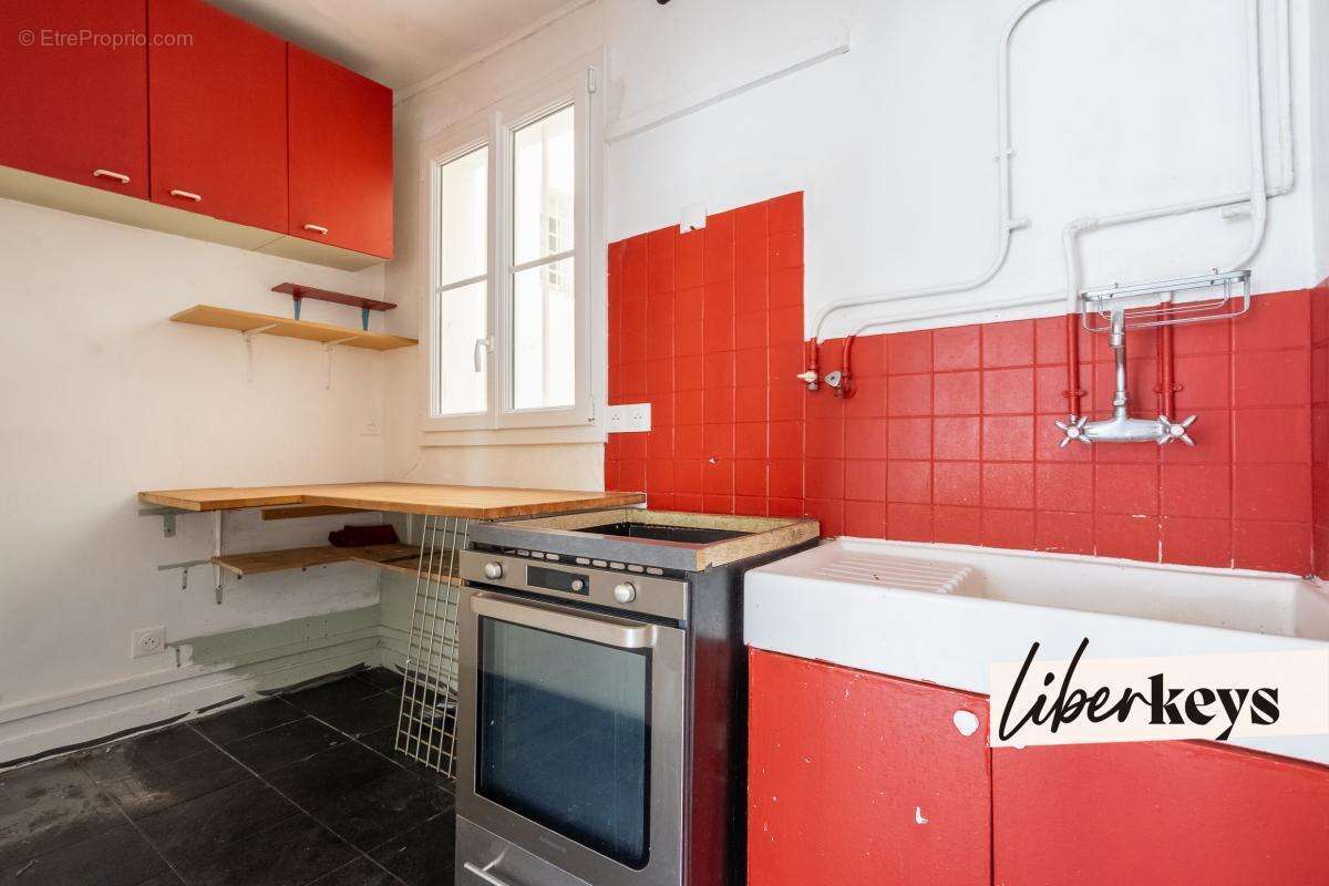 Appartement à PARIS-3E
