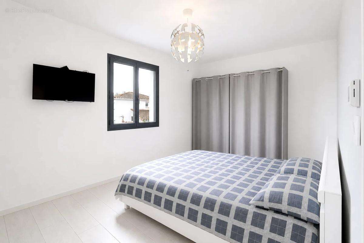 Maison moderne 5 pièces avec piscine à Merville - photo 11