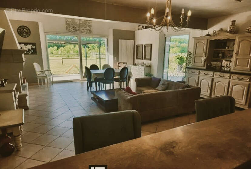 Maison à EYGALIERES