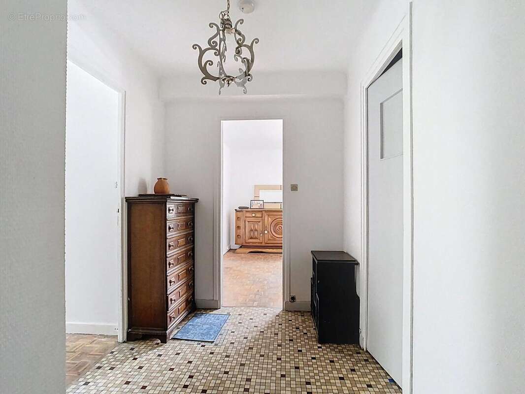 Photo 4 - Appartement à TASSIN-LA-DEMI-LUNE