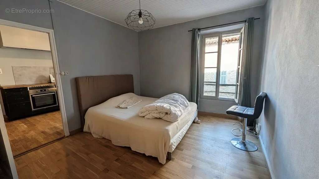 MONTFORT SUR ARGENS - Appartement 75m² 2 CH + garage et grenier - photo 3