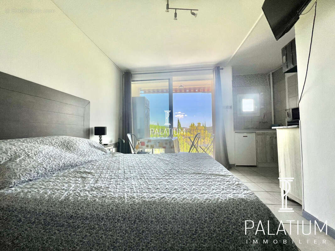 Appartement 17 m² à Greoux-Les-Bains  - photo 5