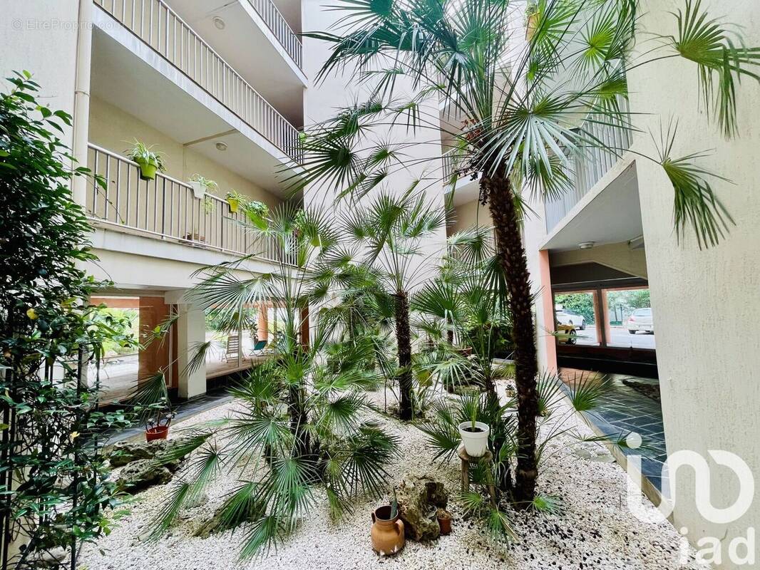 Photo 1 - Appartement à SAINT-RAPHAEL