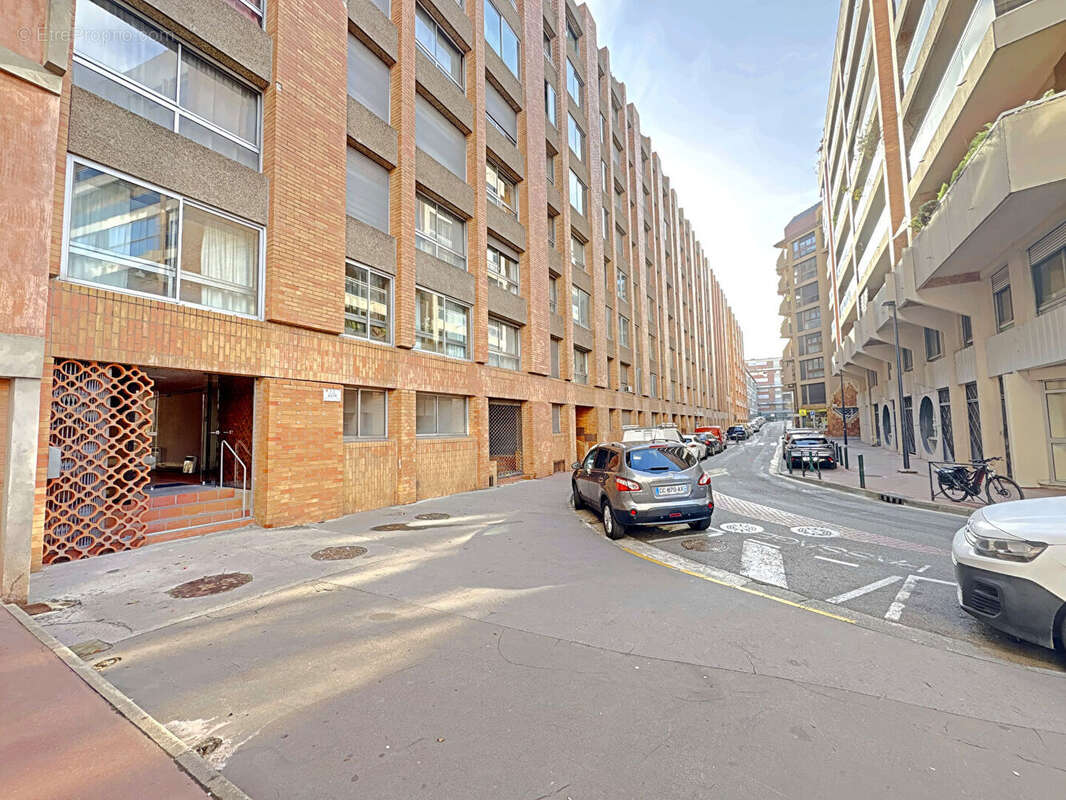 Commerce à TOULOUSE