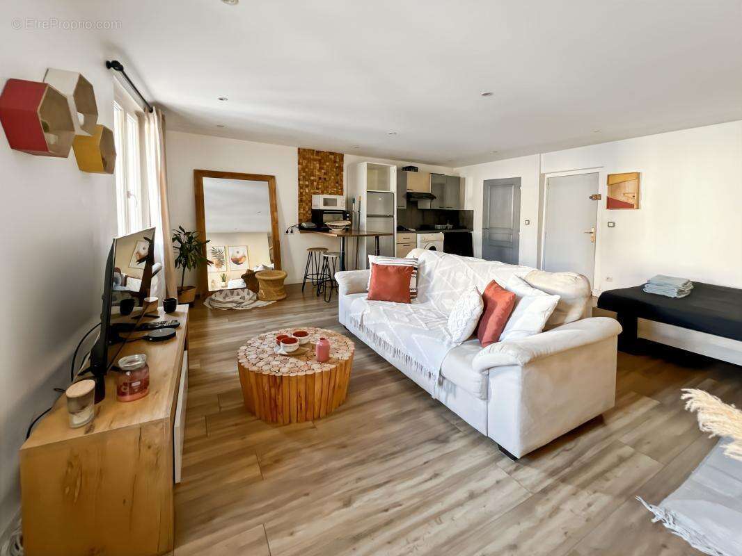 Appartement à FREJUS