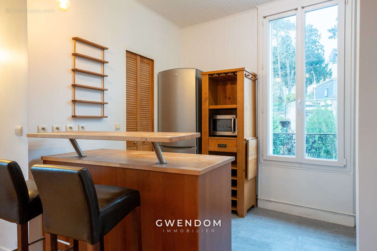 Appartement à LE PERREUX-SUR-MARNE