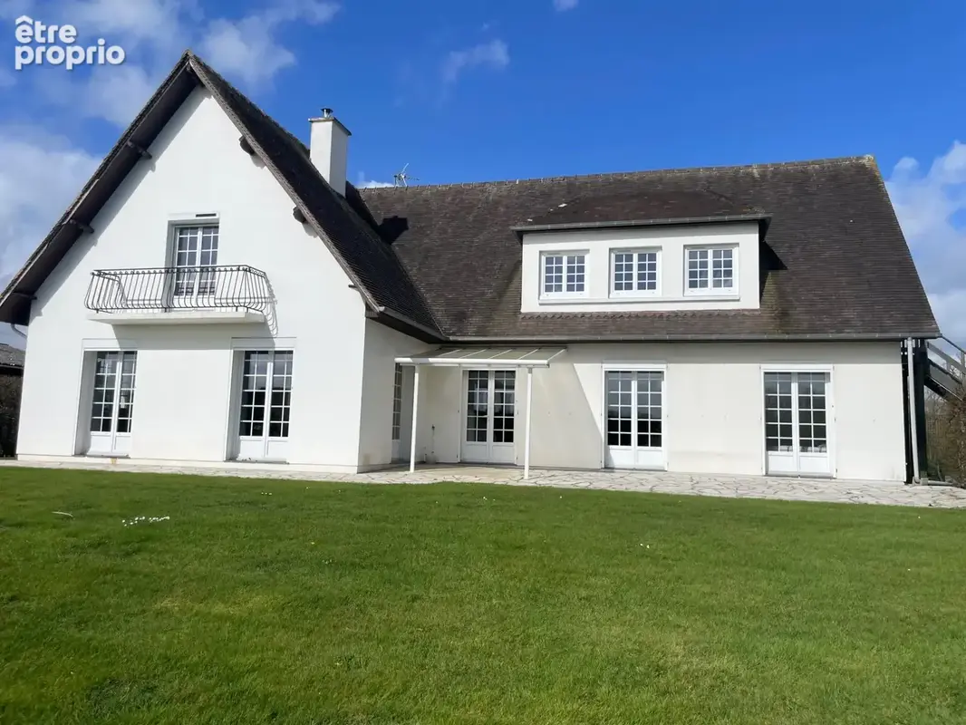 Maison à BERNAY