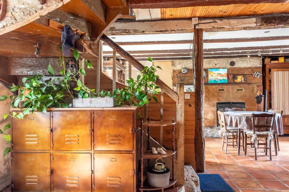 Maison de campagne en pierre - photo 4