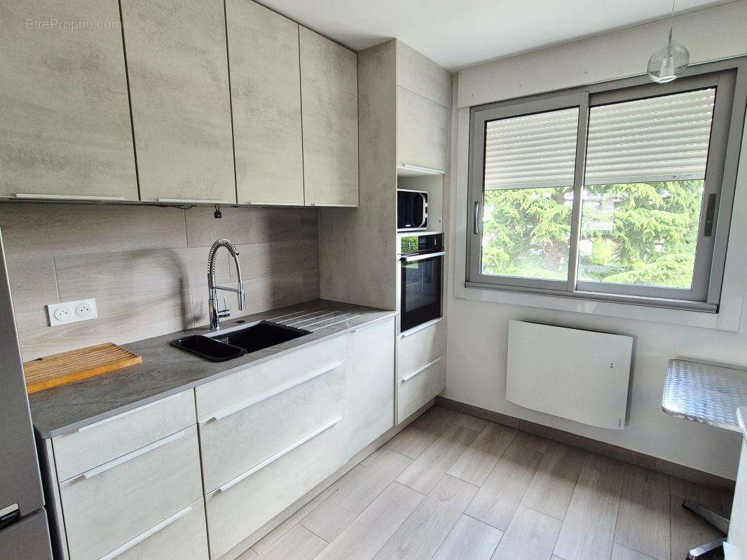 Appartement à CALUIRE-ET-CUIRE