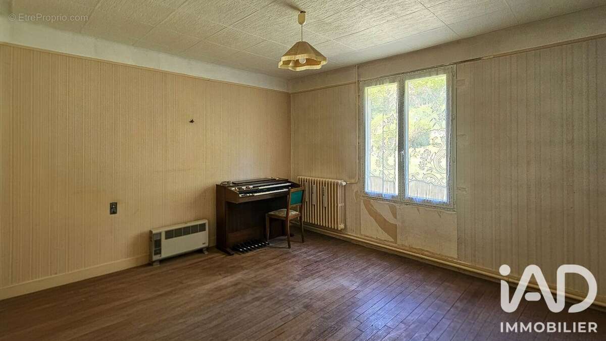 Maison 81 m² à Venables  - photo 4