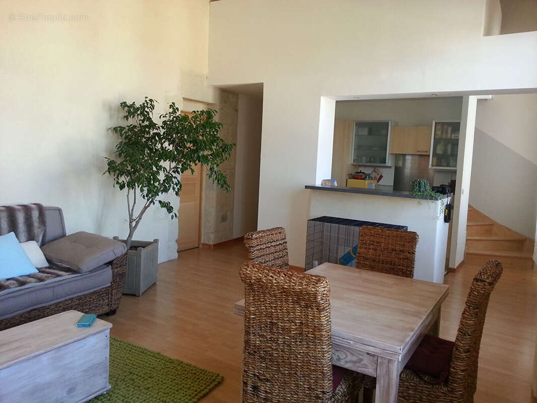 Appartement à CALVISSON