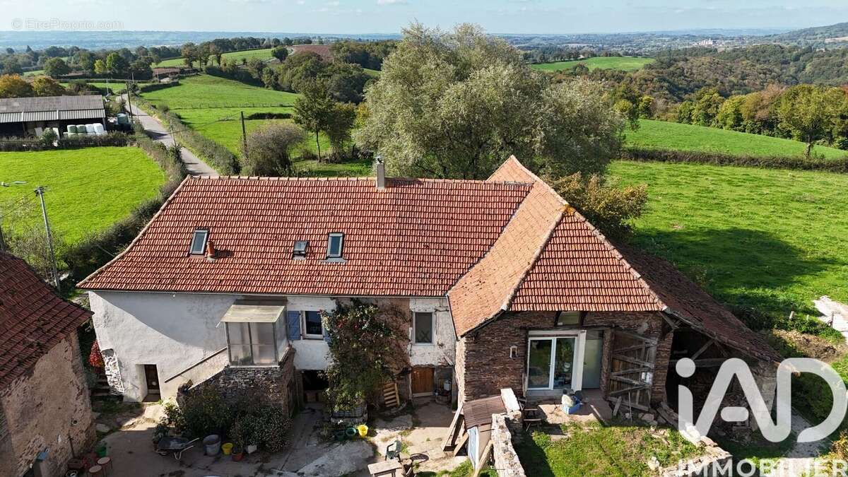 Photo 2 - Maison à GOUTRENS