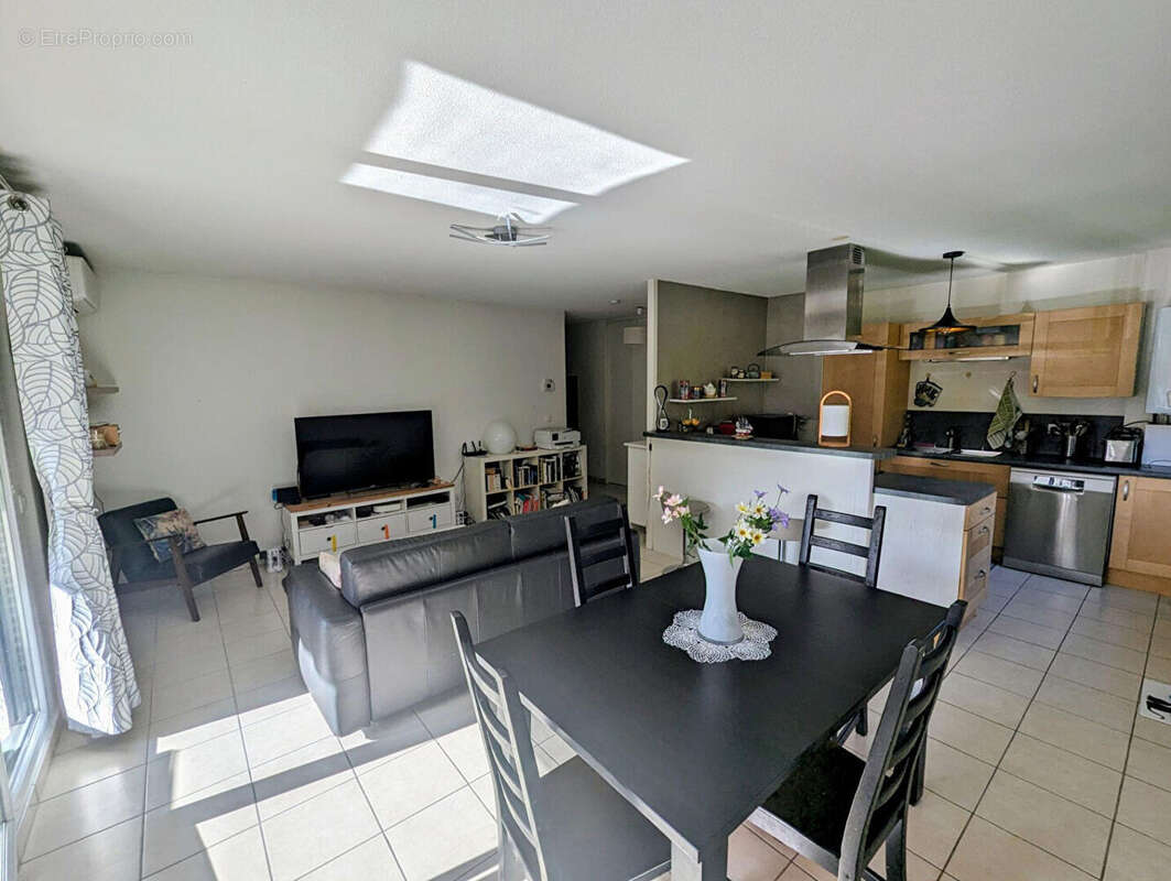 Appartement à TENCIN