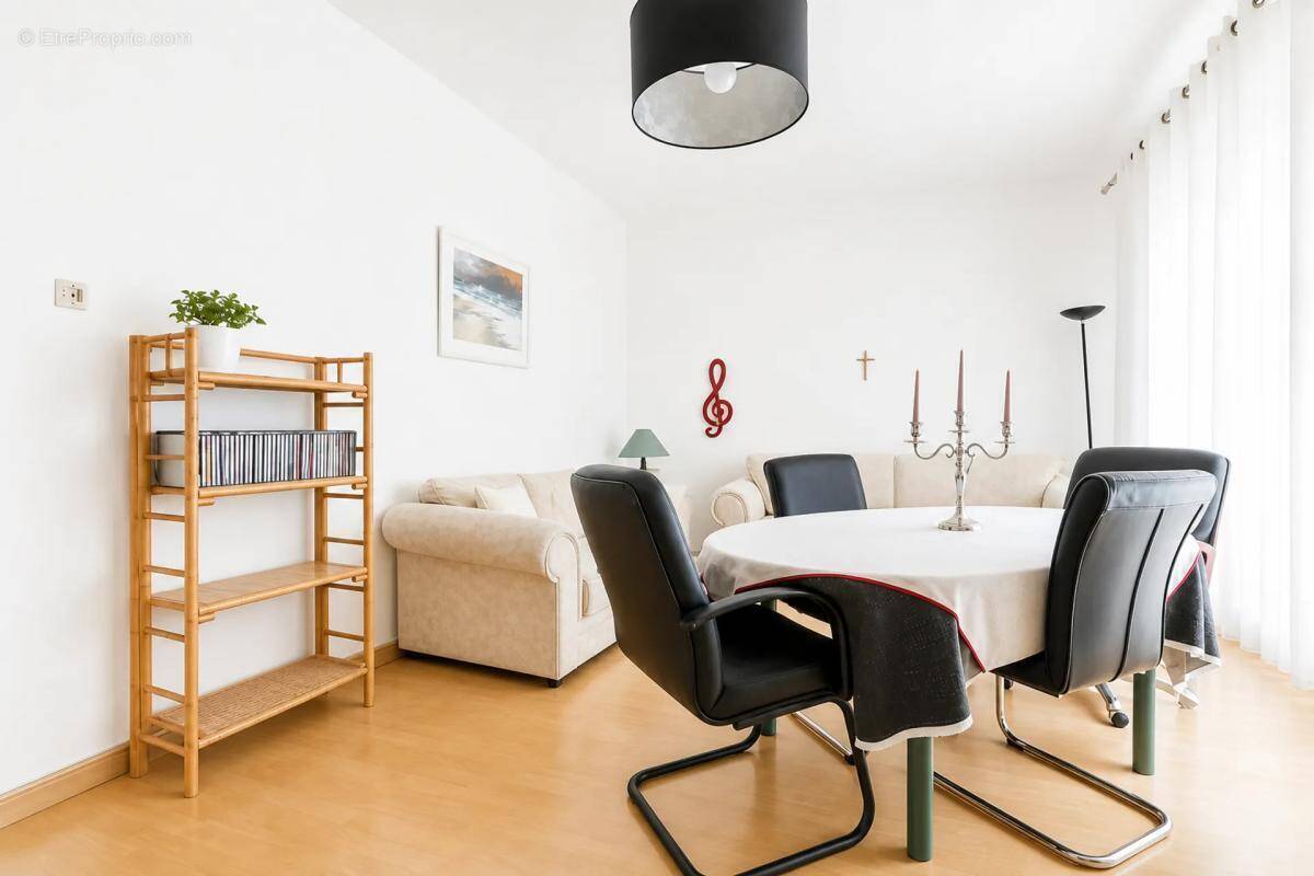Appartement à ANGEVILLERS
