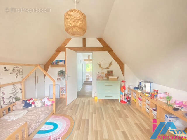 Samoreau   maison familiale 6 pièces   150 m2   terrain 673 m2   4 chambres   garage double 426 400 € - photo 20