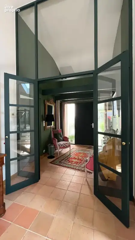 Quartier recherché à 5 min à pied du Château - photo 10