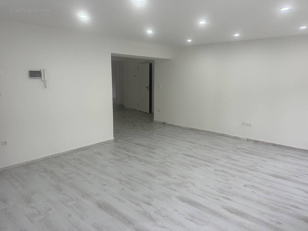 Appartement à COCHEREN