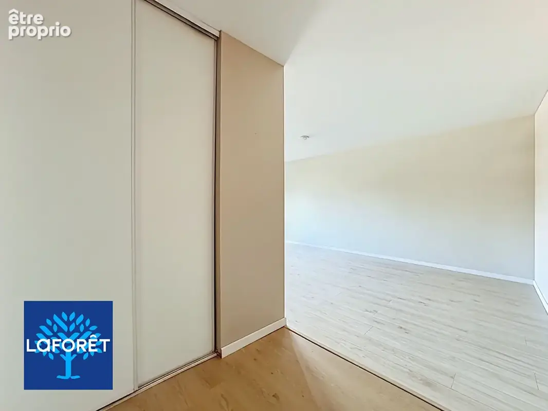 Appartement Evry-Courcouronnes 2 pièces 50,17m² + parking en sous-sol - photo 2