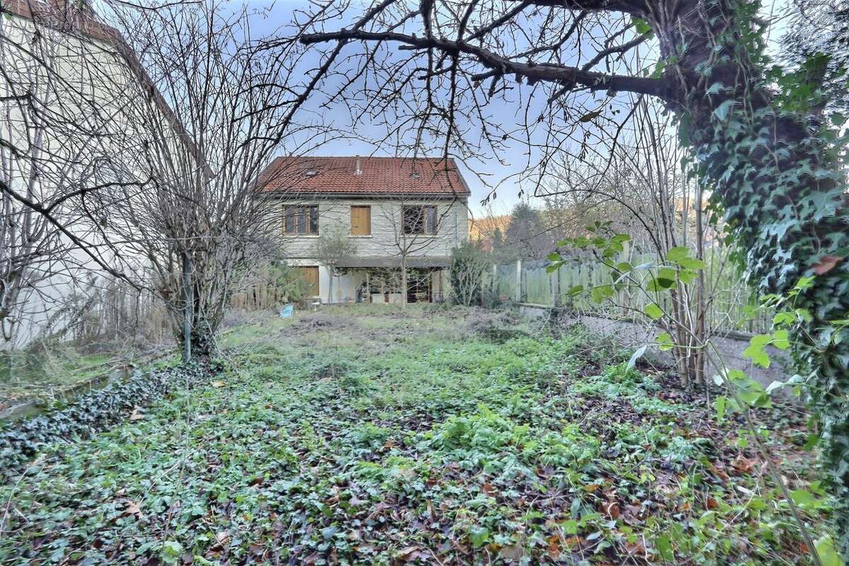 Maison à CLERMONT-FERRAND