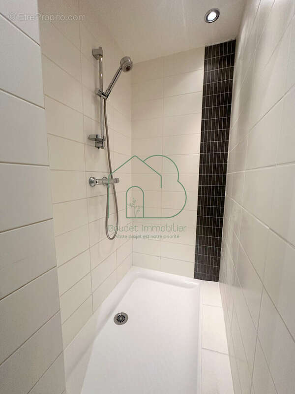 Appartement 79 m² à Decazeville  - photo 8