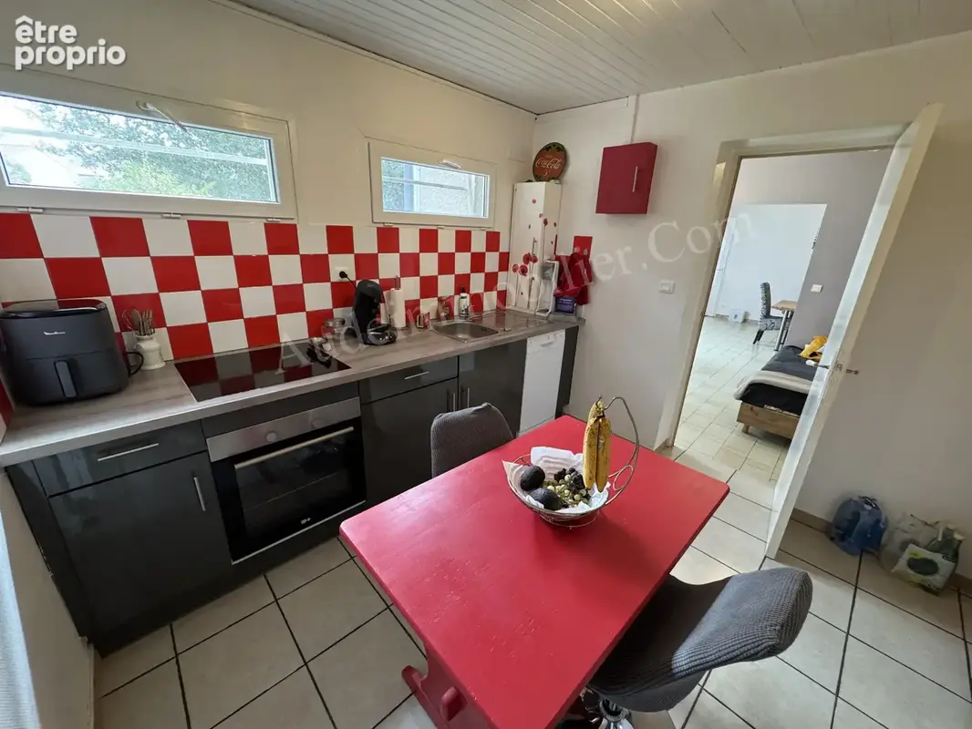 Ensemble de 2 maisons avec jardin et garage - photo 8