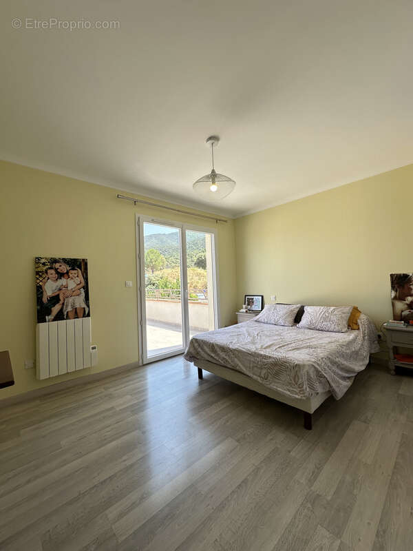 Maison 3 chambres, garage, sous-sol, terrasses - photo 9