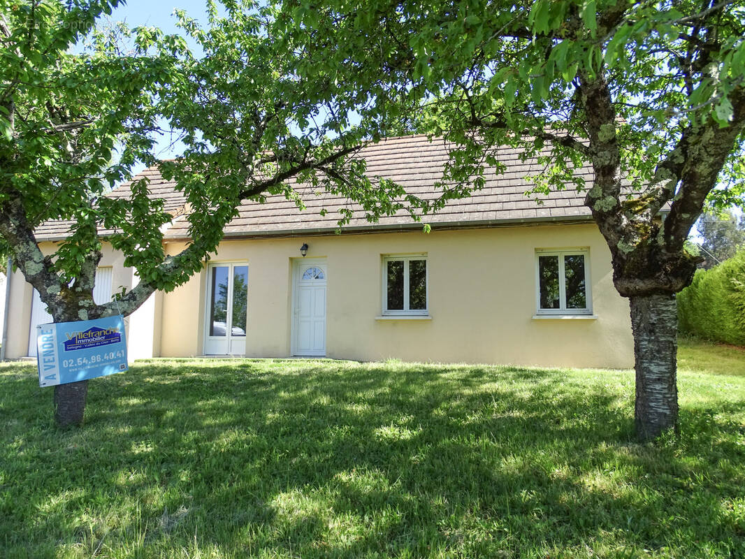 Maison à CHATRES-SUR-CHER